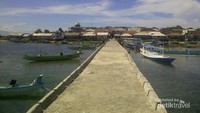 Dermaga Pulau maringkik