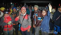 Bersiap mendaki menuju Kawah Ijen