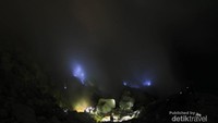 Api biru Kawah Ijen