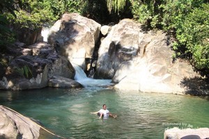 Lubuak Ngalauan, Air Terjun Cilik di Dalam Hutan Padang