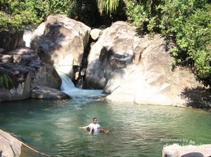 Lubuak Ngalauan, Air Terjun Cilik di Dalam Hutan Padang