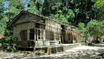 Lupakan Pulau Sempu, Malang Punya Pantai Ngliyep yang Keren