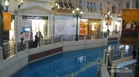 Menikmati Gondola di Casino