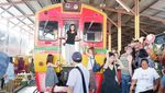 Maeklong, Pasar Thailand yang Dilewati Rel Kereta Api