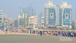 Main Angklung di Pantai Busan, Korea Selatan