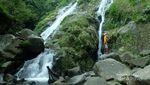 Main Basah-basahan di Bogor? Coba Air Terjun Cibadak