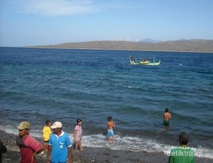 Main-main ke Pantai Watu Dodol, Banyuwangi