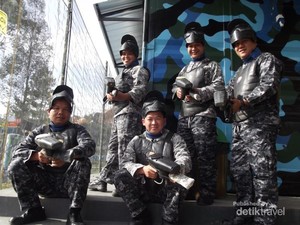 Main Paintball di Berastagi, Seru Banget!