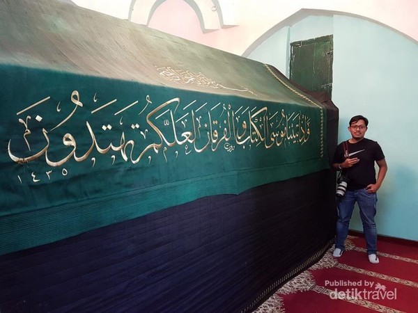 Makam Nabi Musa Panjangnya 3 Meter