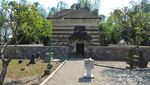 Makam Ulama Sepanjang 9 Meter di Gresik, Seperti Apa?