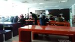 Makan Bareng Calon Pramugari di Akademi AirAsia Malaysia