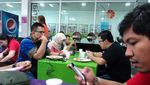 Makan Bareng Calon Pramugari di Akademi AirAsia Malaysia