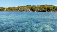 Pesona Laut dan Pulau Karampuang ,Mamuju, Sulawesi Barat
