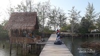 Salah satu pondok yang ada di kawasan Belitung Mangrove Park