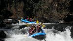 Mantap! Arung Jeram Melewati 7 Air Terjun di Sungai Pekalen