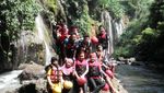 Mantap! Arung Jeram Melewati 7 Air Terjun di Sungai Pekalen