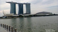 Hotel Marina Bay Sands yang terkenal