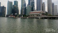 Gedung-gedung tinggi di sekitar Marina Bay
