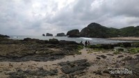 Pemandangan dari samping kiri