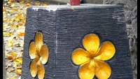 Penyangga Tiang yang artistik di lokasi Arca Dolog