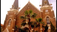 Bangunan tua nan kokoh Gereja Katholik Santa Perawan Maria