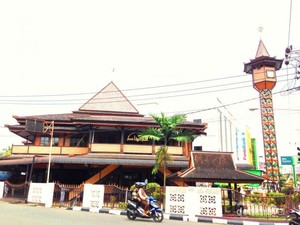 Masjid di Kalimantan Ini Campuran Melayu, Dayak, China & Jawa