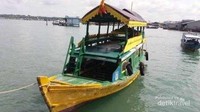 Kapal untuk menuju ke Pulau Penyengat Dari Kota Tanjung Pinang