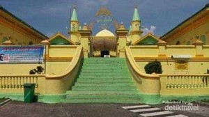 Masjid Raya Sultan Riau, Peninggalan Leluhur Melayu