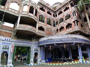 Masjid yang Konon Dibikin Jin di Malang, Masa Sih?