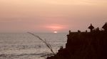 Matahari Tenggelam yang Menawan di Tanah Lot