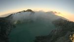 Matahari Terbit di Ijen, Sungguh Mencuri Hati