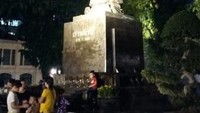 Patung di Ly Thai To Park