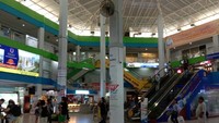 Suasana didalam Pelabuhan Batam Center yang sudah mirip Mall