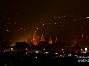 Mau Lihat Candi Prambanan dari Ketinggian, Datanglah ke Bukit Ini