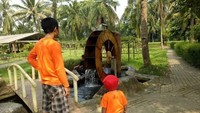 Kincir air di Taman Buah Mekarsari