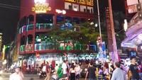 Bui Vien walking street