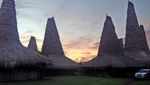 Megahnya Desa Adat Ratenggaro di Sumba