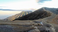 Pagi Hari di Gunung Ijen