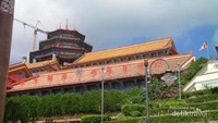 Kelenteng Kek Lok Si