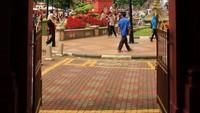 Salah satu sisi di kawasan gereja merah
