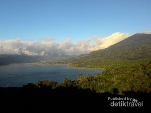Melancong ke Danau di Bedugul, Liburan Beda di Bali