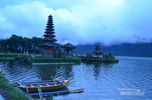 Melancong ke Pura yang Ada di Pecahan Rp 50.000