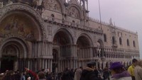 Saint Marks Basilica merupakan contoh arsitektur Bizantium terbaik di dunia