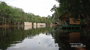 Melihat Bekas Dapur Tentara Jepang yang Disulap Jadi Danau
