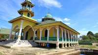 Masjid Hibbah Pelalawan, dibangun dengan semangat gotongroyong rakyat Pelalawan.