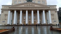 Gedung Bolshoi teater tampak dari depan