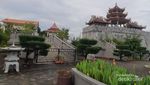 Melihat Patung Seribu Wajah Buddha di Pulau Bintan