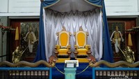 Singgasana kesultanan kutai kertanegara