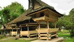 Melihat Rumah Bolon yang Khas dari Sumatera Utara