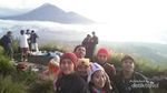 Melihat Samudera Awan dari Puncak Gunung Batur